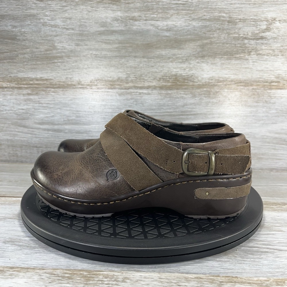 Born Womens Brown Leather Buckle Clogs Size 6 F32459 Flat Shoes